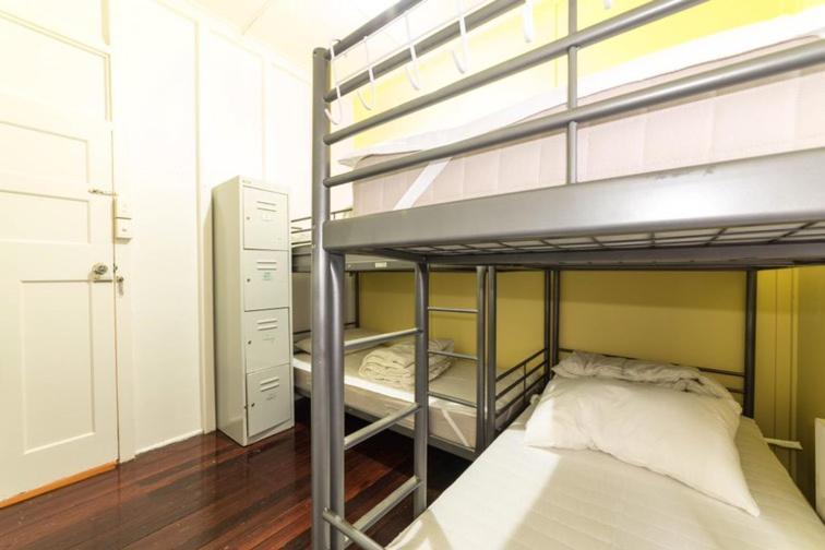 Five 2 Home Backpacker Брісбен Екстер'єр фото